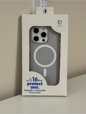 onn. MagSafe Compatible Phone Case for iPhone 16 Pro Clear